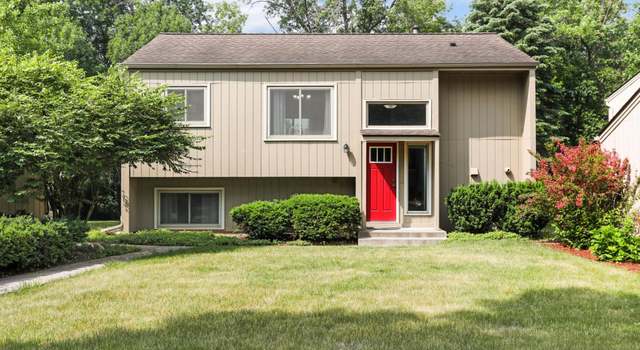 Photo of 16225 18th Ave N, Plymouth, MN 55447