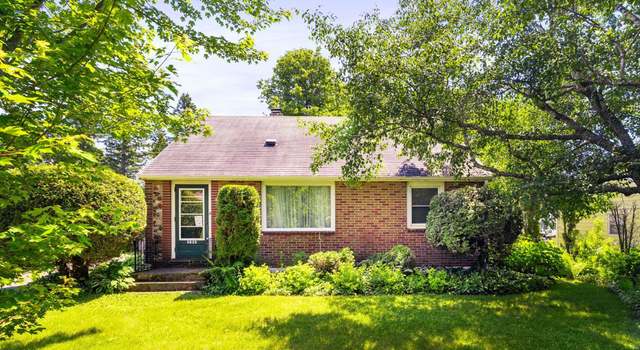 Photo of 2622 Nanticoke St, Duluth, MN 55811
