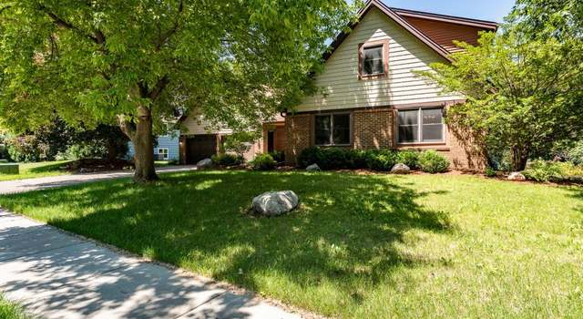 Photo of 155 Chaparral Dr, Apple Valley, MN 55124