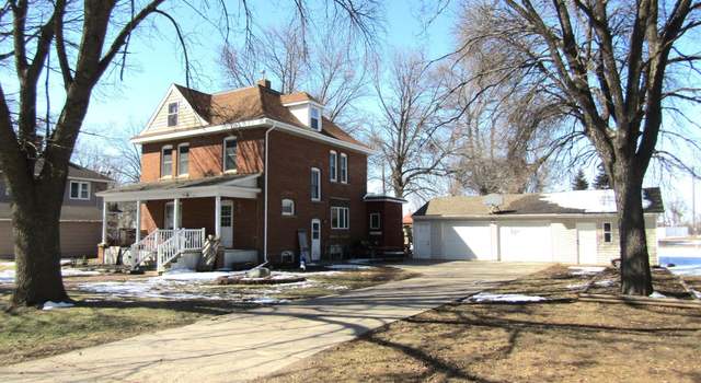 Photo of 331 Park Ave, Watson, MN 56295