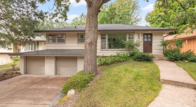 Photo of 1005 Rhode Island Ave N, Golden Valley, MN 55427