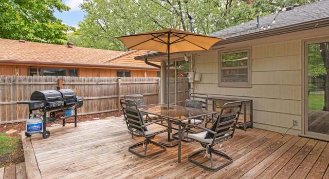 Photo of 1005 Rhode Island Ave N, Golden Valley, MN 55427
