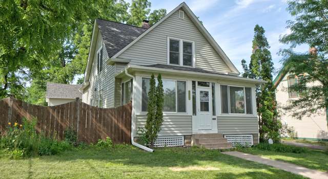 Photo of 319 Elm St, Hudson, WI 54016
