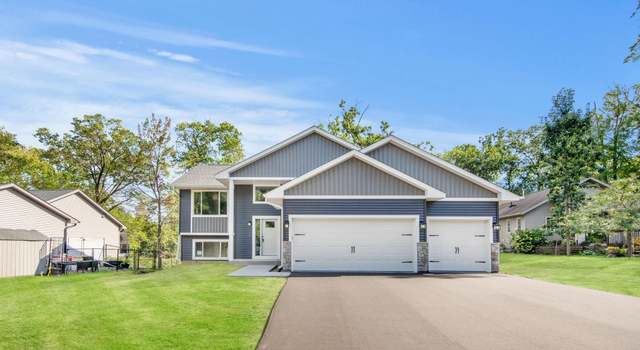 Photo of 1345 Green Tree Dr, Saint Croix Falls, WI 54024