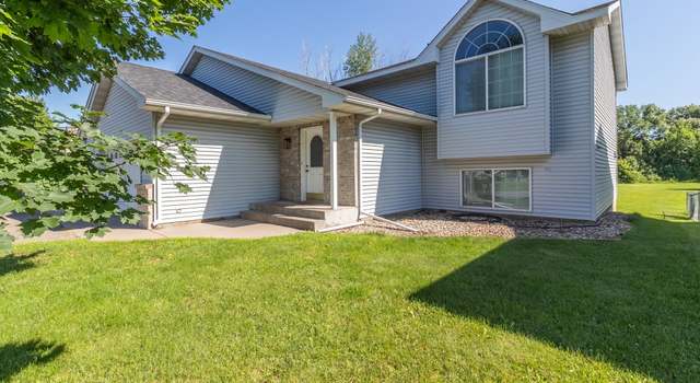 Photo of 569 Sunwood Park Dr, Waite Park, MN 56387