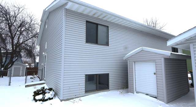 Photo of 613 19th St E, Fargo, ND 58078
