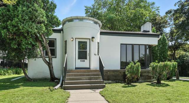Photo of 1300 Xerxes Ave N, Minneapolis, MN 55411
