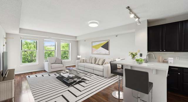 Photo of 615 N 1st St #405, Minneapolis, MN 55401