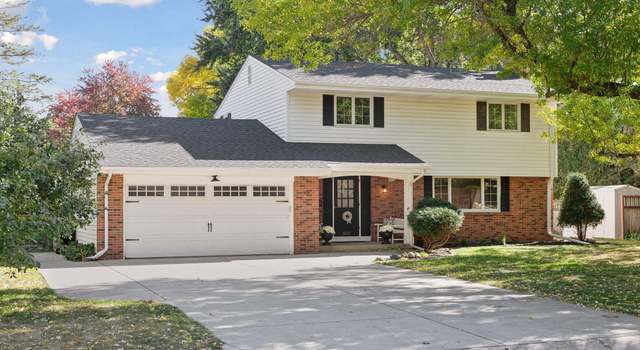 Photo of 6821 Chapel Ln, Edina, MN 55439