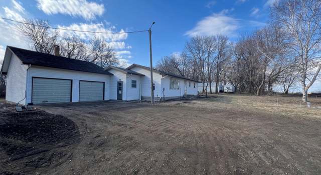 Photo of 8045 70 St NE, Murdock, MN 56271