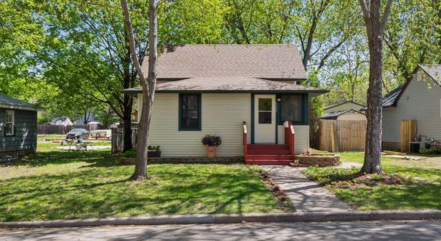 Photo of 524 N Pearl St, River Falls, WI 54022