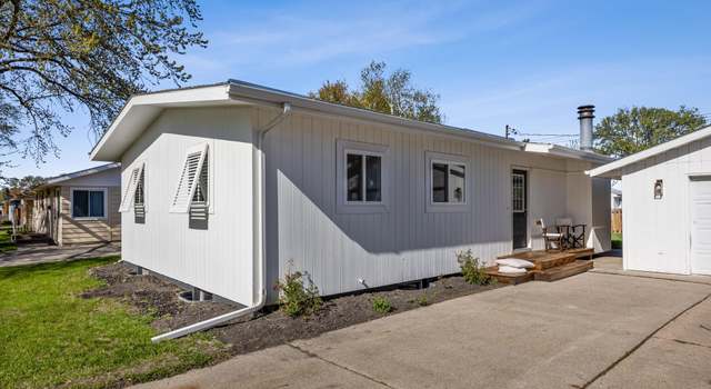 Photo of 3017 8th St N, Fargo, ND 58102