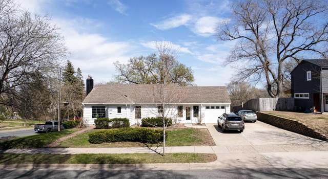 Photo of 601 Queen Ave S, Minneapolis, MN 55405