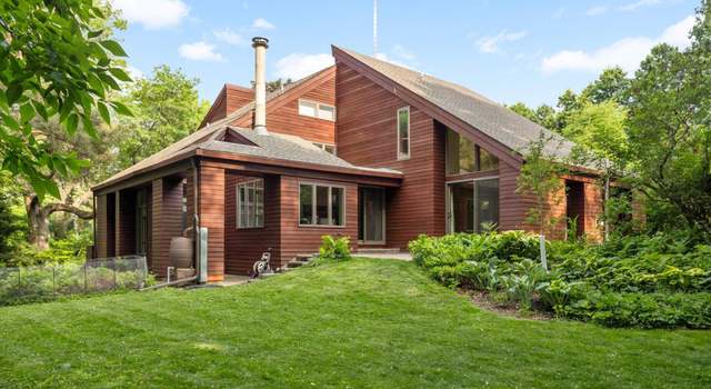 Photo of 1955 Hythe St, Roseville, MN 55113
