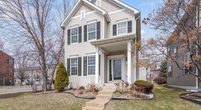 Photo of 511 2nd St NE, Hopkins, MN 55343