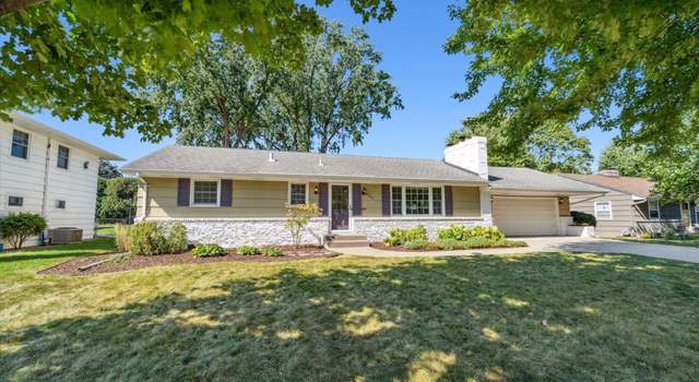 Photo of 6100 Zenith Ave S, Edina, MN 55410