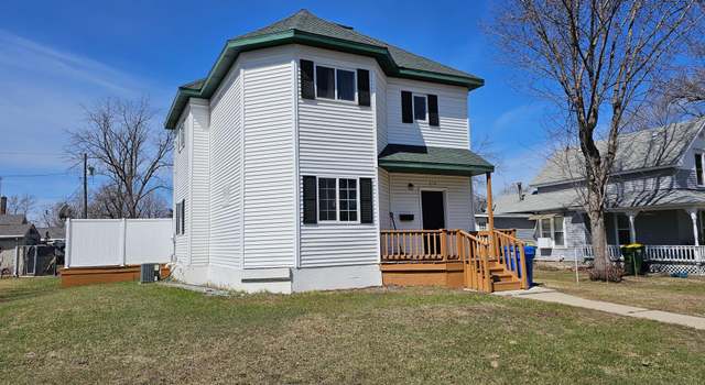 Photo of 614 2nd Ave SW, Pipestone, MN 56164