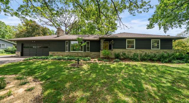 Photo of 1774 Gramsie Rd, Arden Hills, MN 55112