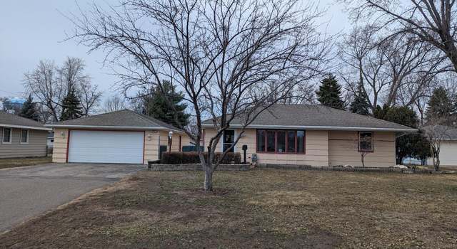 Photo of 8900 Park Ave S, Bloomington, MN 55420