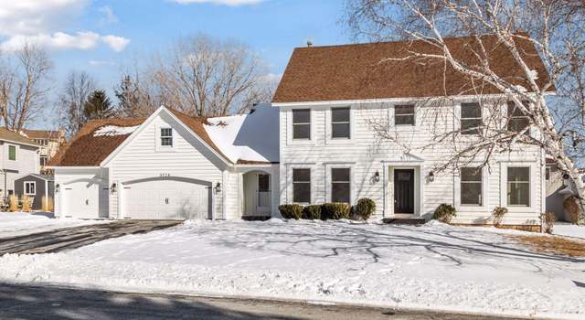 Photo of 3724 Blackhawk Lake Ct, Eagan, MN 55122