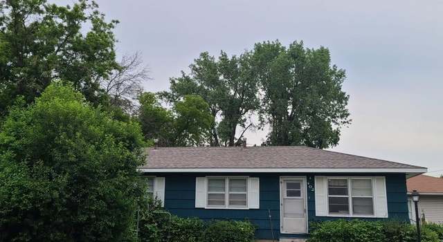 Photo of 402-404 4th St NW, Dodge Center, MN 55927