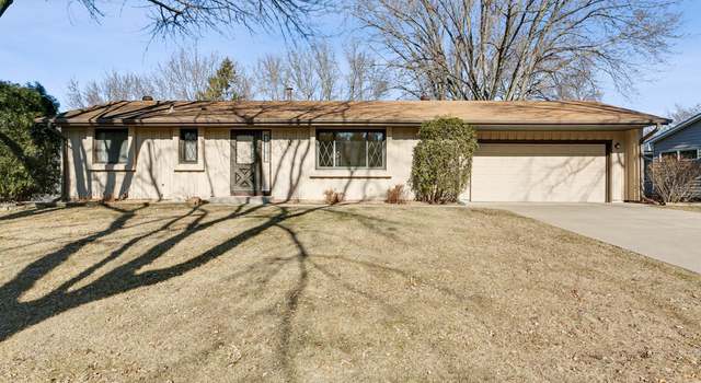 Photo of 5721 138th Street Ct, Apple Valley, MN 55124