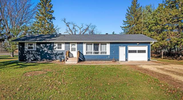 Photo of 211 Lynita Ln, Boyceville, WI 54725