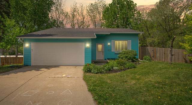 Photo of 1907 Adams Ct, Northfield, MN 55057