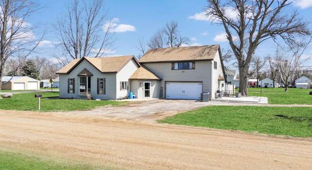Photo of 301 SW Cole Ave, Avoca, MN 56114