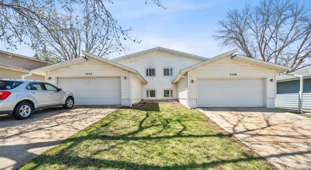 Photo of 3209 15th Ave NW, Rochester, MN 55901