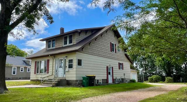 Photo of 121 West St N, Sanborn, MN 56083
