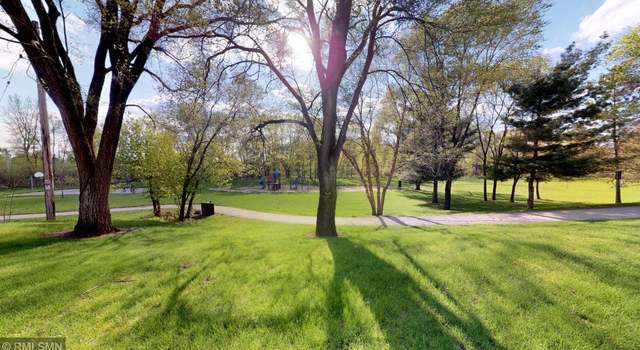 Photo of 1909 Esther Dr, Onalaska, WI 54650