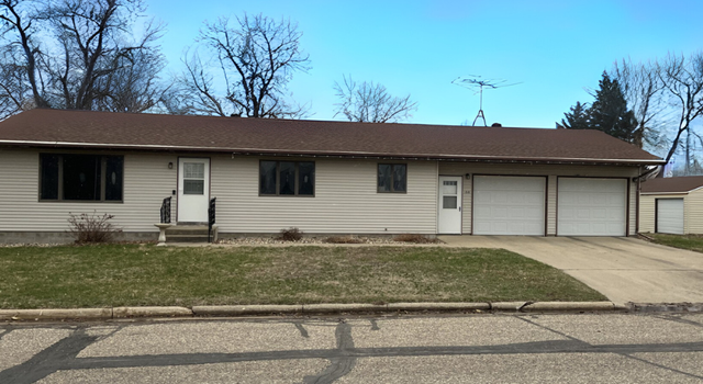 Photo of 108 W Sherman Ave, Ellsworth, MN 56129