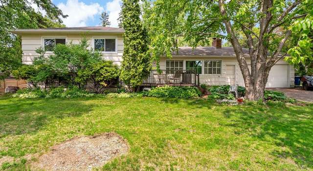 Photo of 3671 Robinwood Ter, Minnetonka, MN 55305