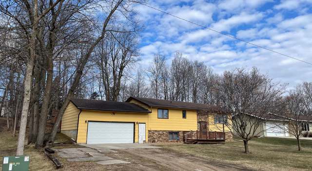 Photo of 930 Perry Ave N, Browerville, MN 56438