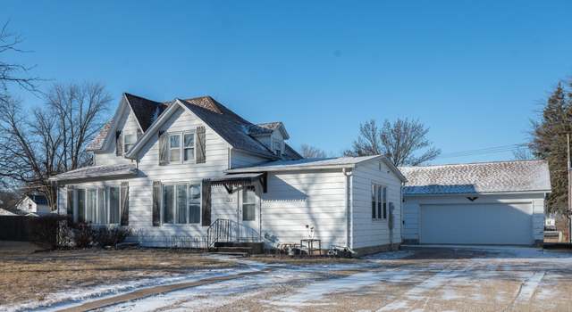 Photo of 122 S Manyaska St, Sherburn, MN 56171