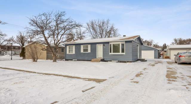 Photo of 106 10th Ave E, Fargo, ND 58078