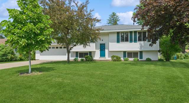 Photo of 244 Stardust Blvd, Circle Pines, MN 55014