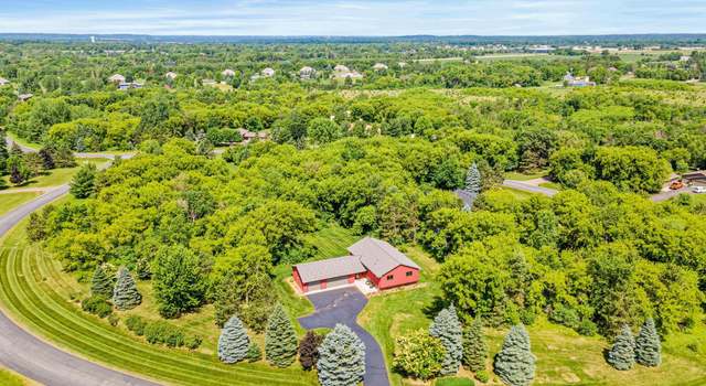 Photo of 664 Red Maple Ln, Hudson, WI 54016