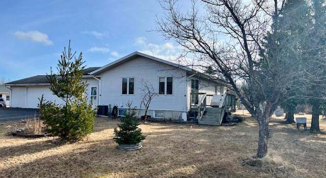 Photo of 103 Parkwood Dr, Wrenshall, MN 55797