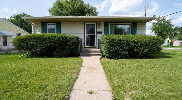 Photo of 2901 10th Ave N, Fargo, ND 58102