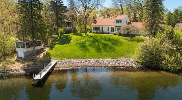 Photo of 1183 Josephine Rd, Roseville, MN 55113