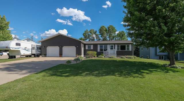 Photo of 503 N Star Ln, Hartland, MN 56042