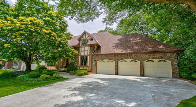 Photo of 4457 Foothill Trl, Vadnais Heights, MN 55127