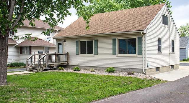 Photo of 911 Sibley St, Mankato, MN 56001