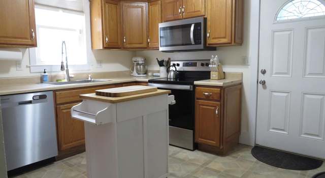 Photo of 703 1st St SW, Wadena, MN 56482
