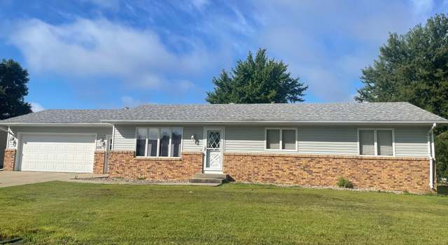 Photo of 1331 Pleasant Ave, Worthington, MN 56187