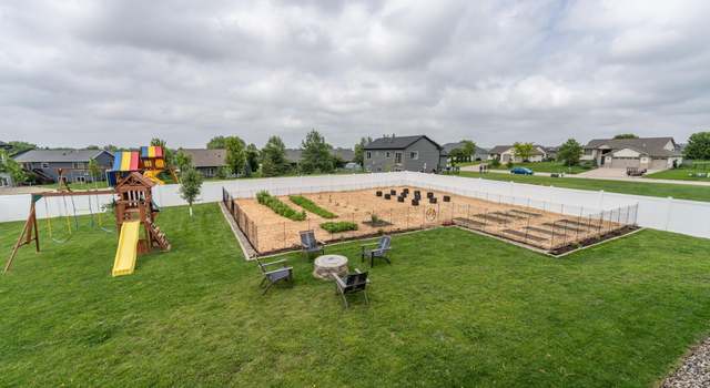 Photo of 363 6th St SE, Dover, MN 55929