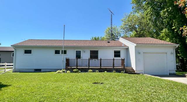 Photo of 132 Henderson Rd, Arlington, MN 55307