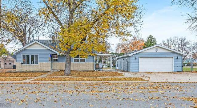 Photo of 203 2nd Ave NW, Dilworth, MN 56529